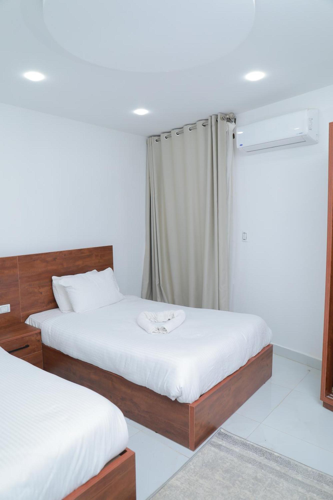 Prince Pyramids Inn Kafret el-Gabal Esterno foto