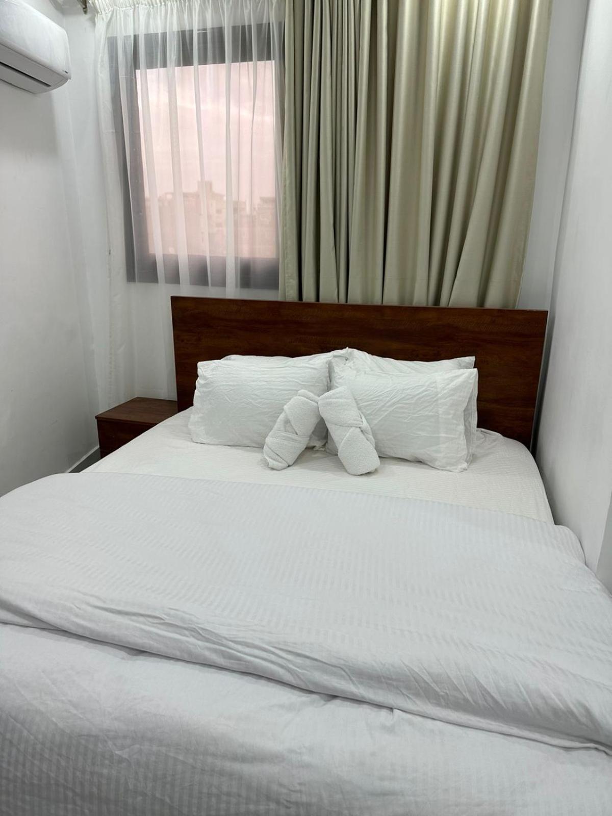 Prince Pyramids Inn Kafret el-Gabal Esterno foto