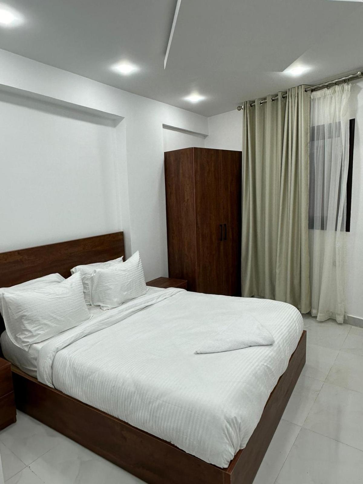 Prince Pyramids Inn Kafret el-Gabal Esterno foto
