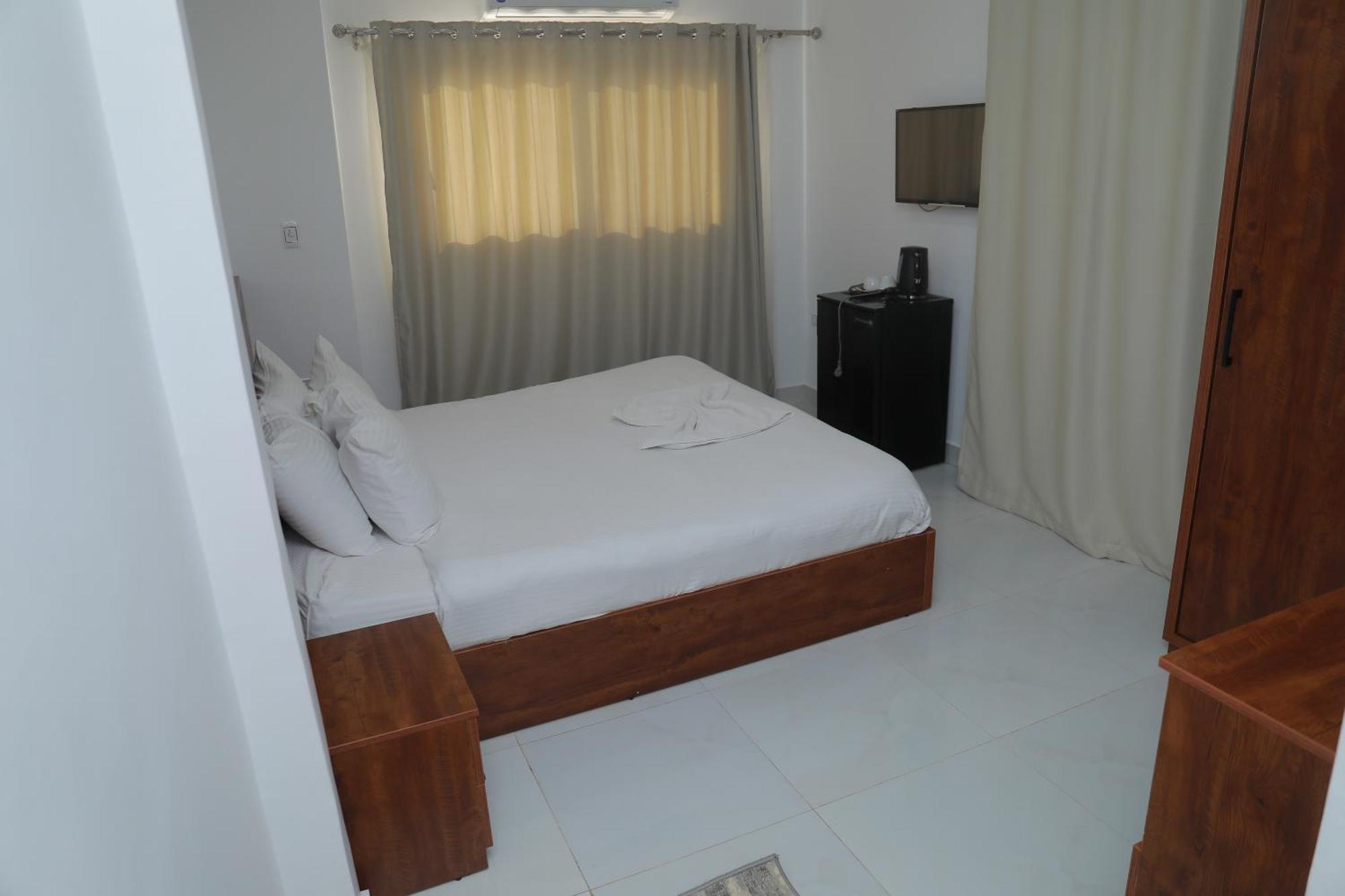 Prince Pyramids Inn Kafret el-Gabal Esterno foto